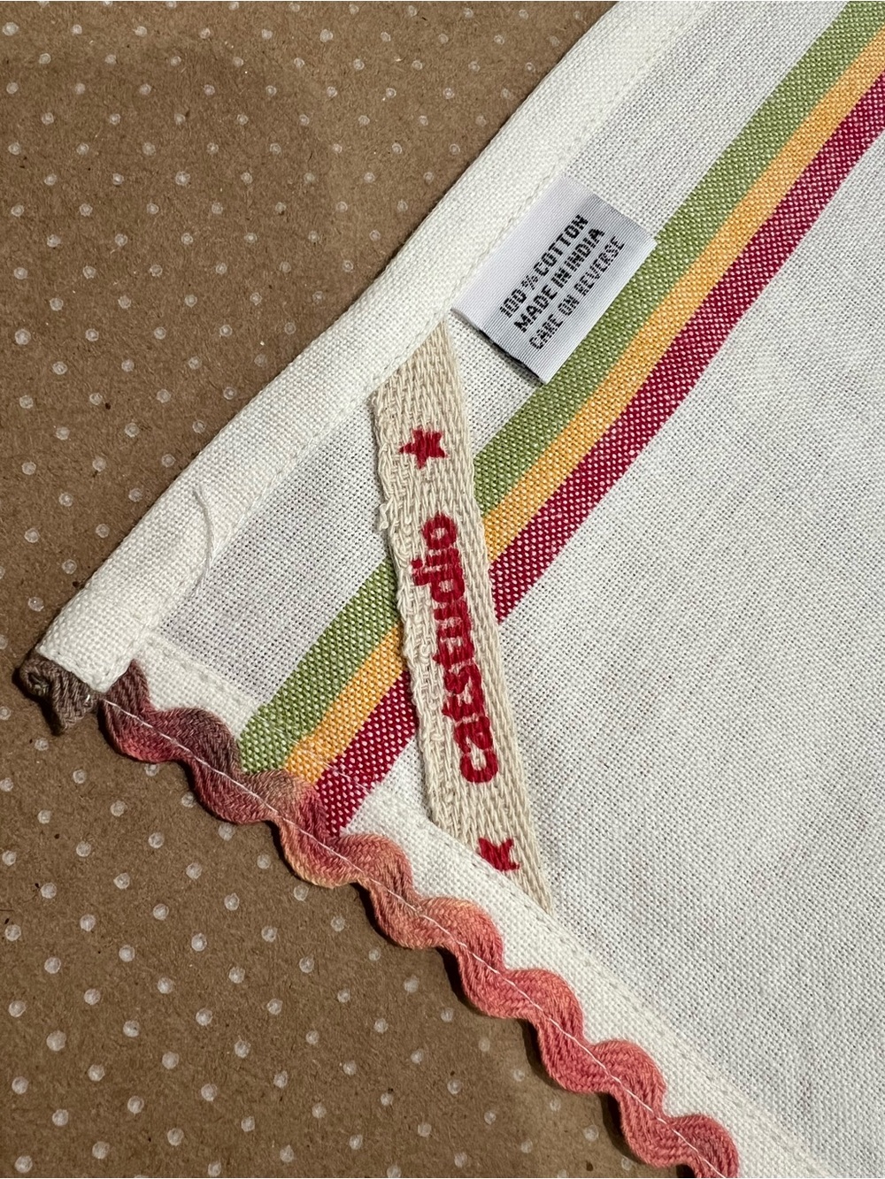 Catstudio Yellowstone Cream Tea Towel - Picture 6 of 9
